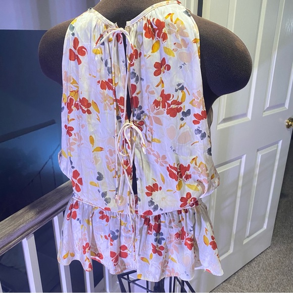 Grade & Gather, large, sleeveless women’s blouse, multiple tieback, floral - Picture 13 of 16